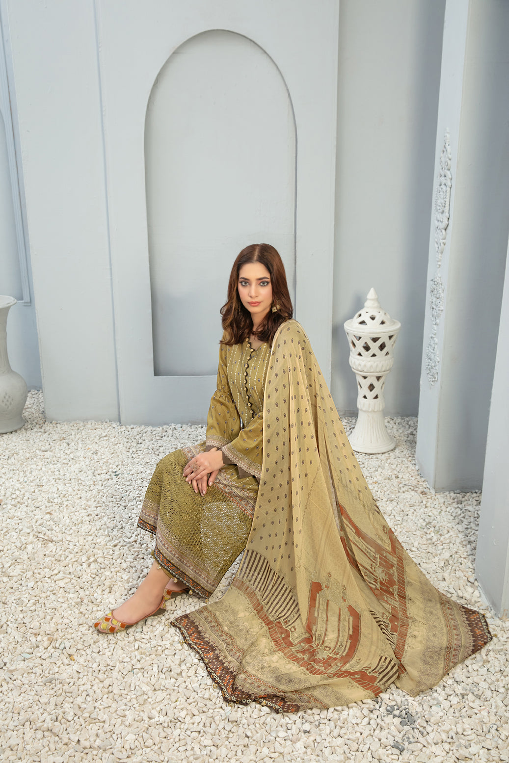 TAWAKKAL FABRICS 3 PIECE STITCHED LAWN SUIT D-7254