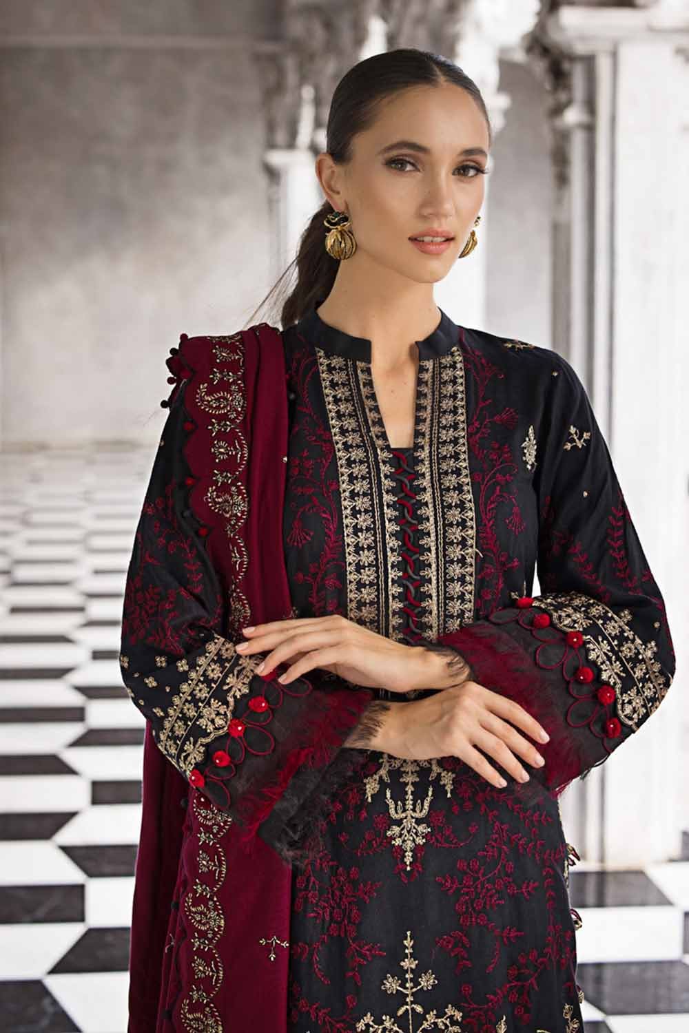 GUL AHMED 3PC EMBROIDERED PASHMINA UNSTITCHED SUIT WITH EMBROIDERED PASHMINA SHAWL AP-32039