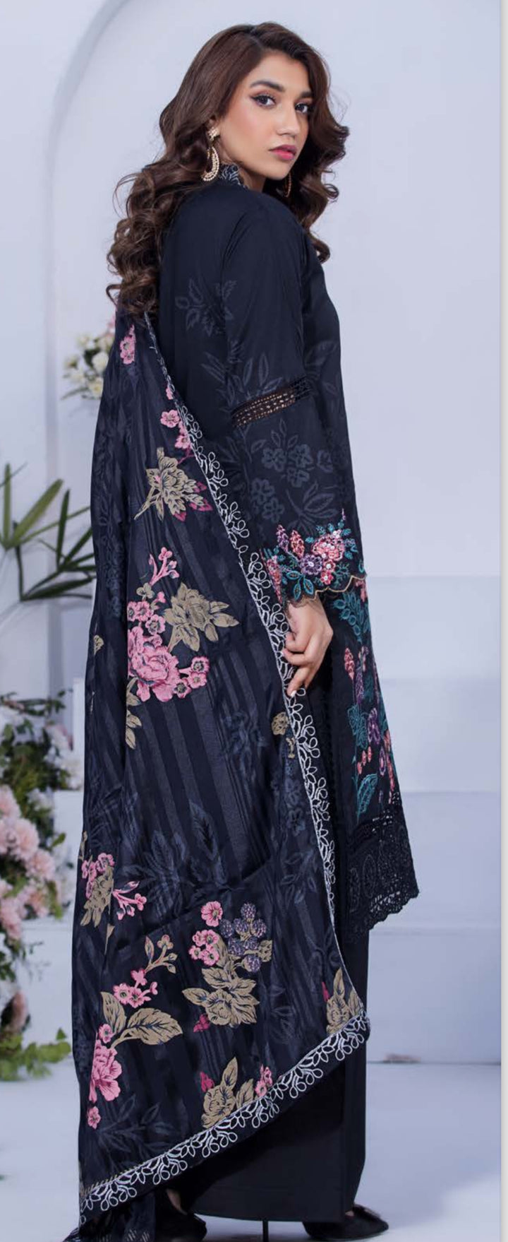 MUNIRA | EMBROIDERED LAWN READY TO WEAR MSL-06