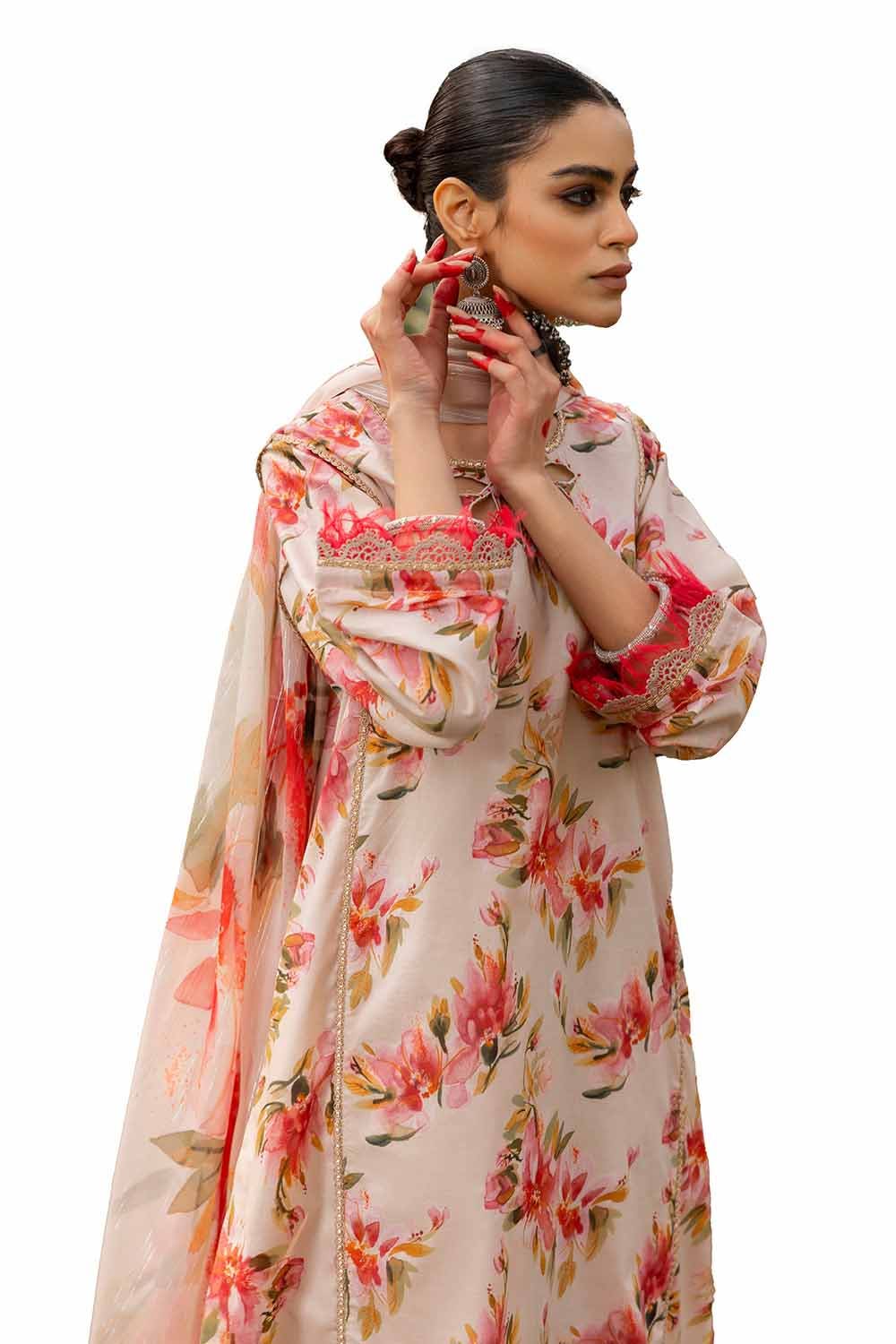 GUL AHMED 3PC UNSTITCHED PRINTED LAWN SUIT WITH LUREX CHIFFON DUPATTA SP-42010