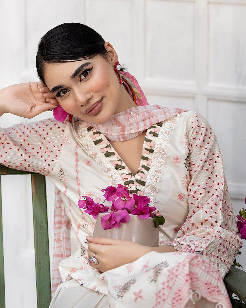 ALLY’S 3-PC STITCHED ELYNA- CHICKANKARI EID COLLECTION AL 858