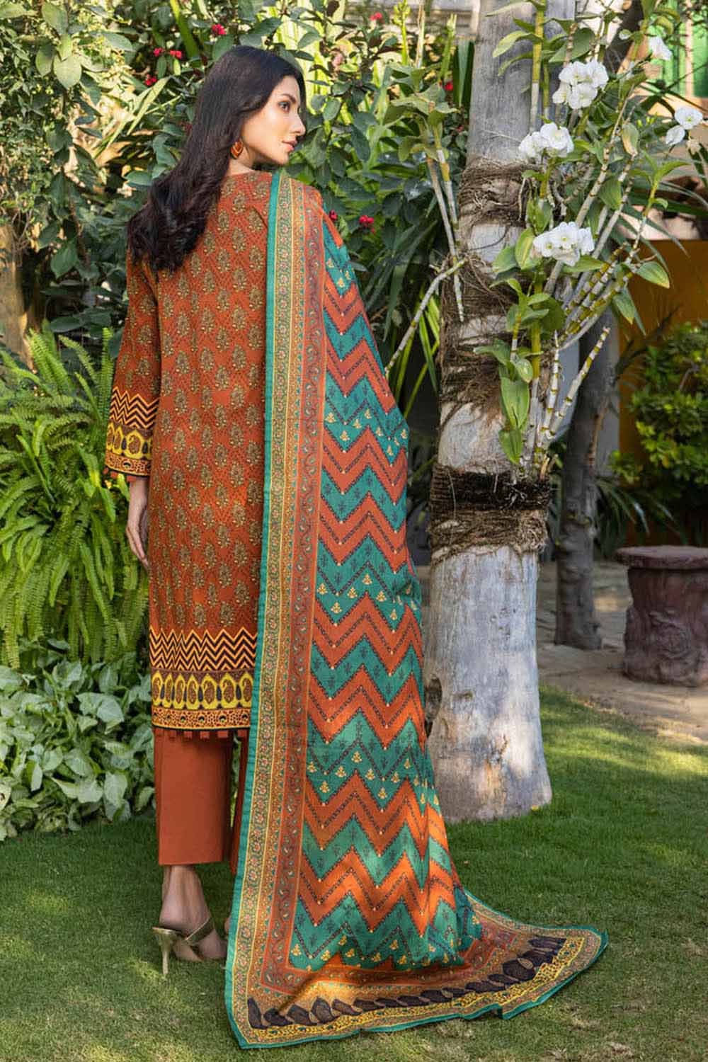 Gul Ahmed 3PC Lawn Printed Suit CL-32387 A