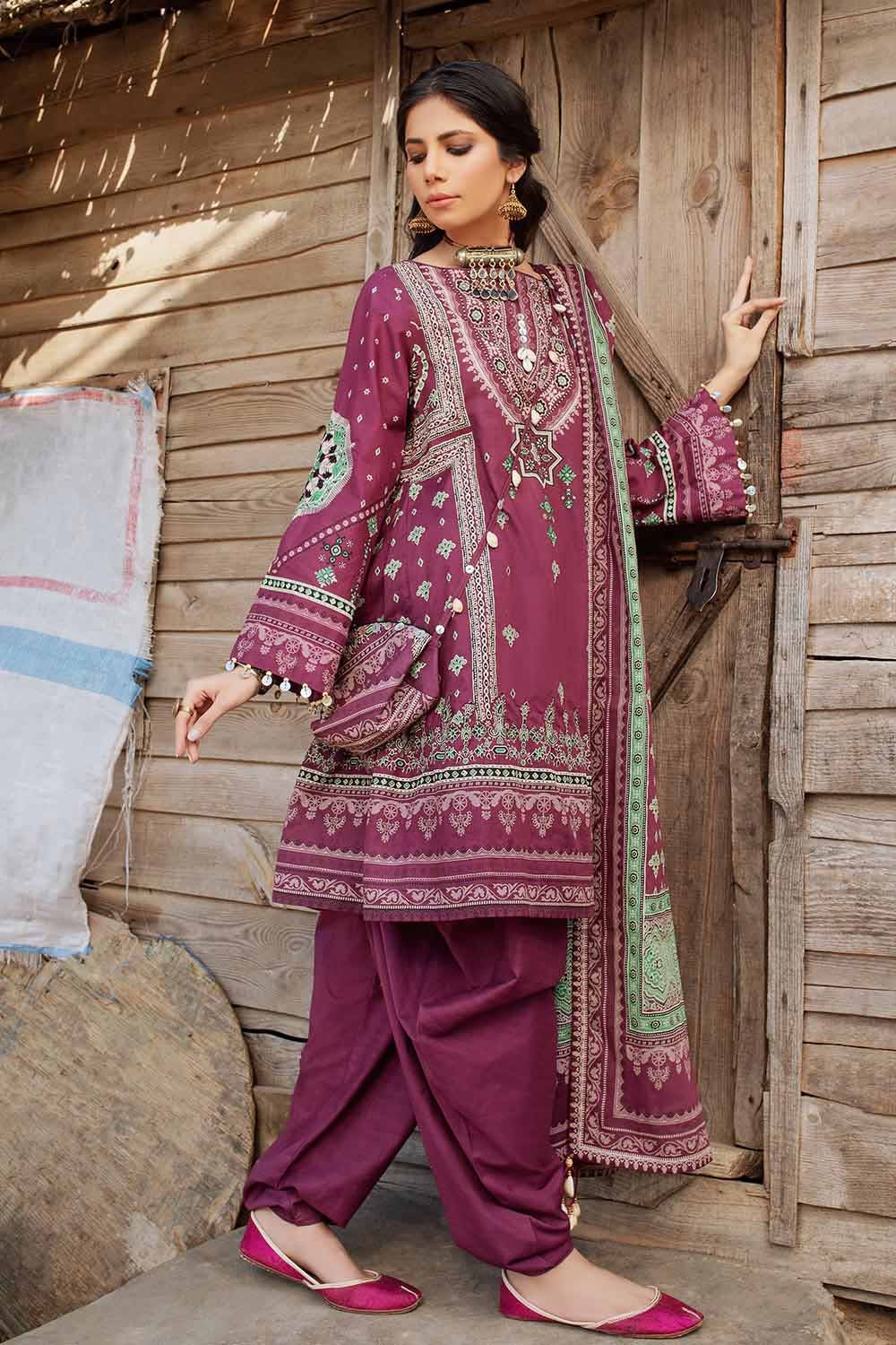 Gul Ahmed Embroidered Lawn Suit DN-32072 B