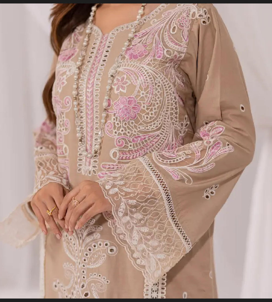 ZAHRA RUBAB 3 PIECE READYMADE CHIKAN KAARI ZR-2427