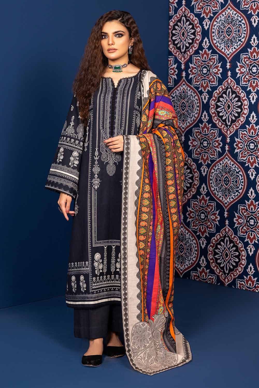 GUL AHMED 3PC Khaddar Printed Unstitched Suit K-32033