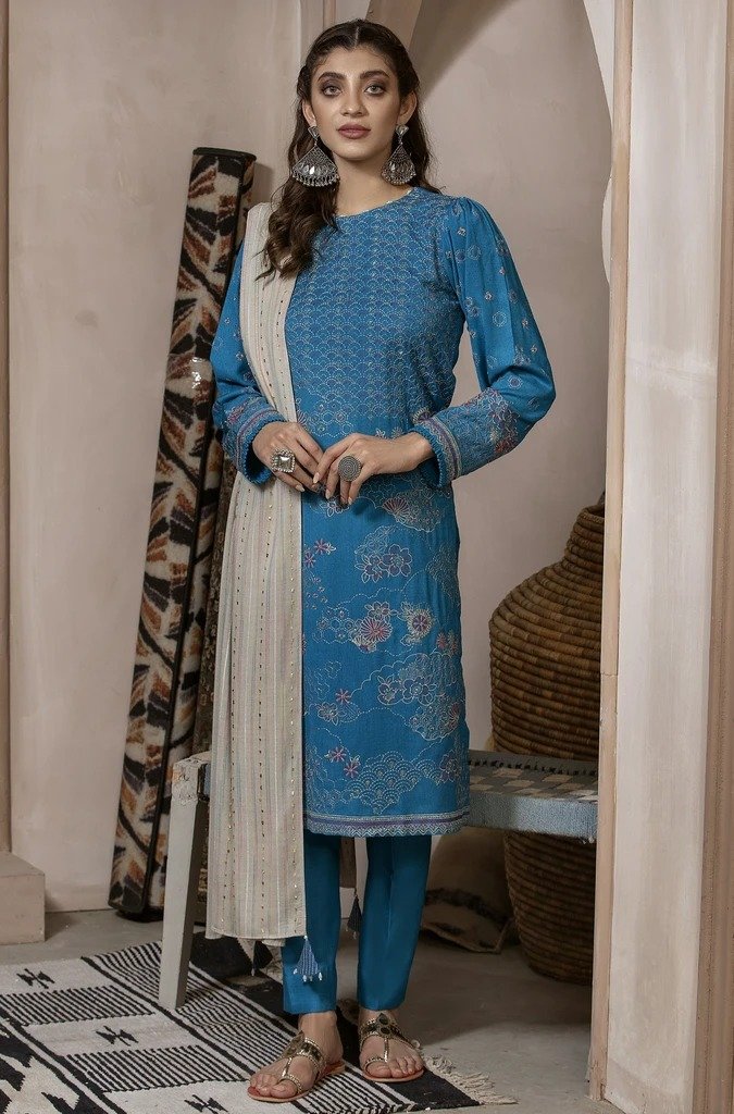 LAKHANY 03 PIECE EMBROIDERED FANCY SLUB SUIT LSM-2566