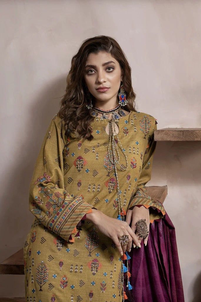 LAKHANY 03 PIECE EMBROIDERED FANCY SLUB SUIT LSM-2573