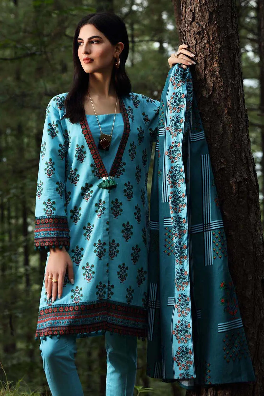 2PC Unstitched Digital Printed Khaddar Suit TK-12010 A